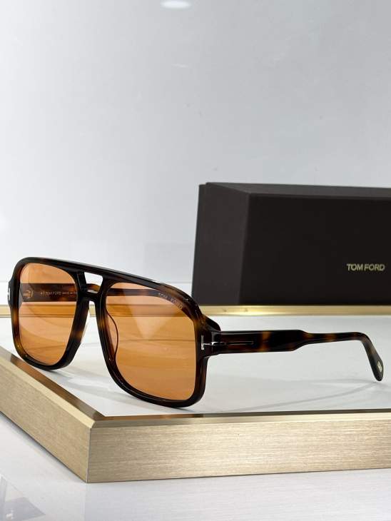 Picture of Tom Ford Sunglasses _SKUfw76324079fw